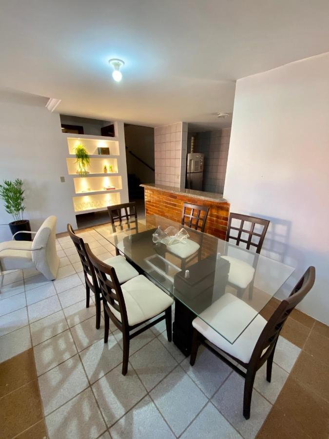 Linda Casa Porto Das Dunas: 4 Suites, Churrasqueira E Piscina Форталеза Екстериор снимка